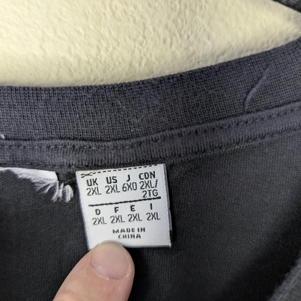 Star Wars Black T-Shirt with Graphic - Picture 3 of 7